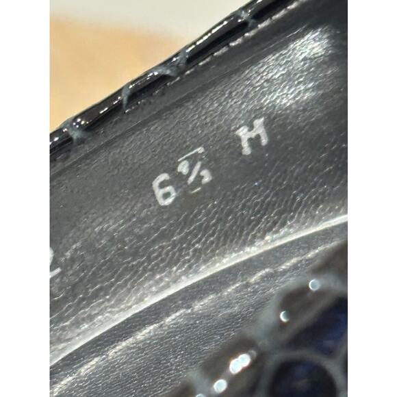 Stuart Weitzman Plainfield Peep Toe Pumps Black Size 6.5 - Picture 8 of 8